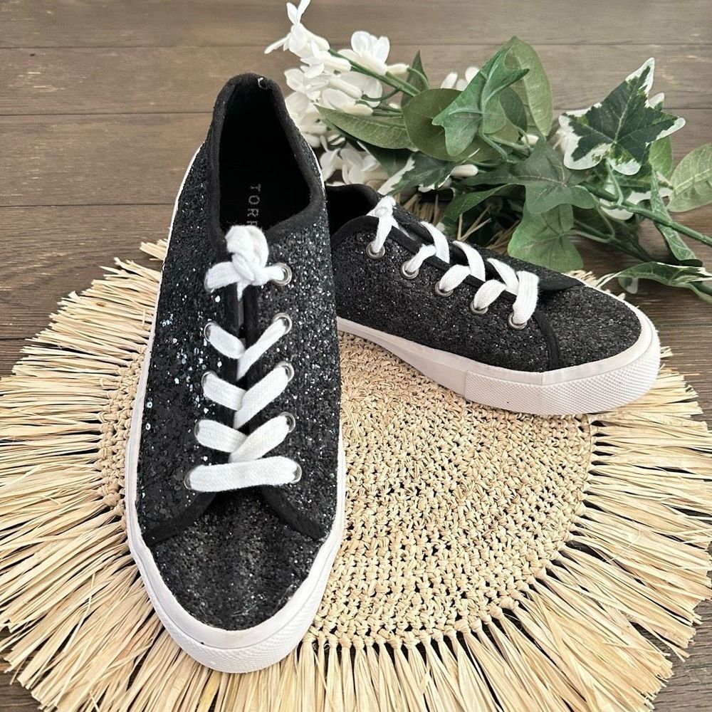 TORRID Women’s Black Glitter Sparkly Lace Up Fashion Sneakers USA 8.5